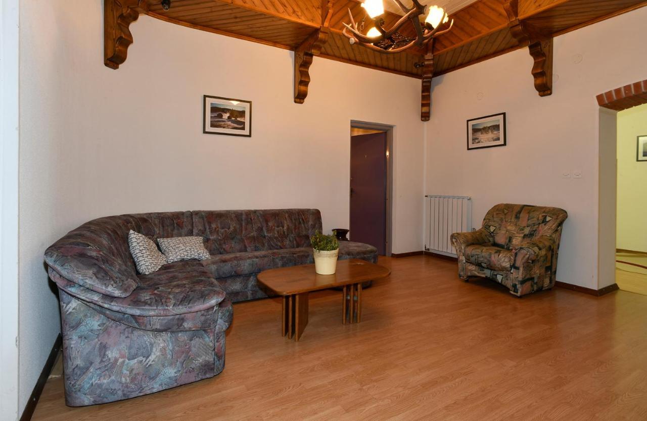 Bed and Breakfast Gostilna Lokve Экстерьер фото